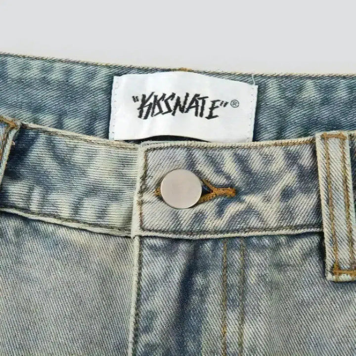 Straight men's light-wash jeans